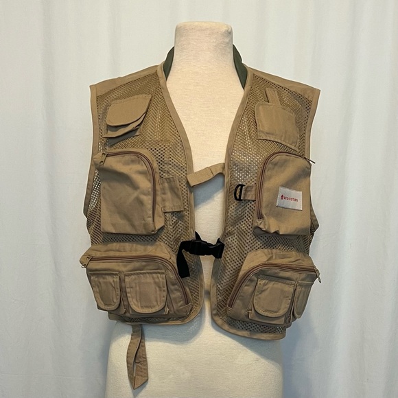 Redington Other - Redington fisherman’s, camping vest.